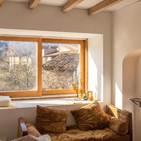 Avec Vue Sur La Montagne A Puivert. Tatil Evi *